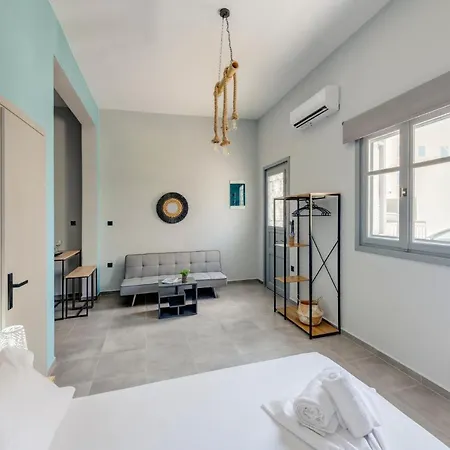 Luna & Terra Syros إرموبولّي