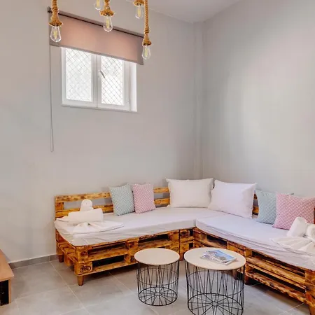 Luna & Terra Syros Apartman