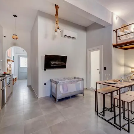 Luna & Terra Syros Apartman *